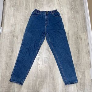 L.L bean Original/ Relxed Fit Jeans Size 10